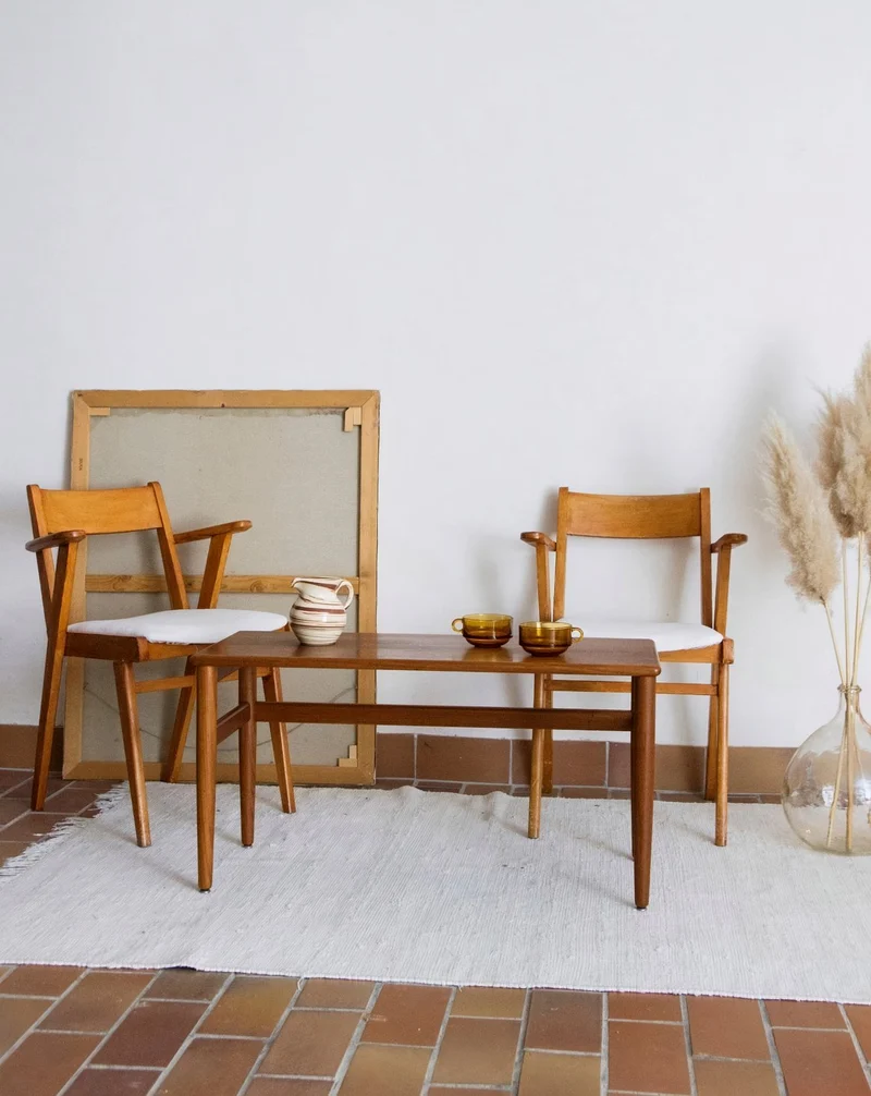 Donna, la table basse en bois foncé N°559