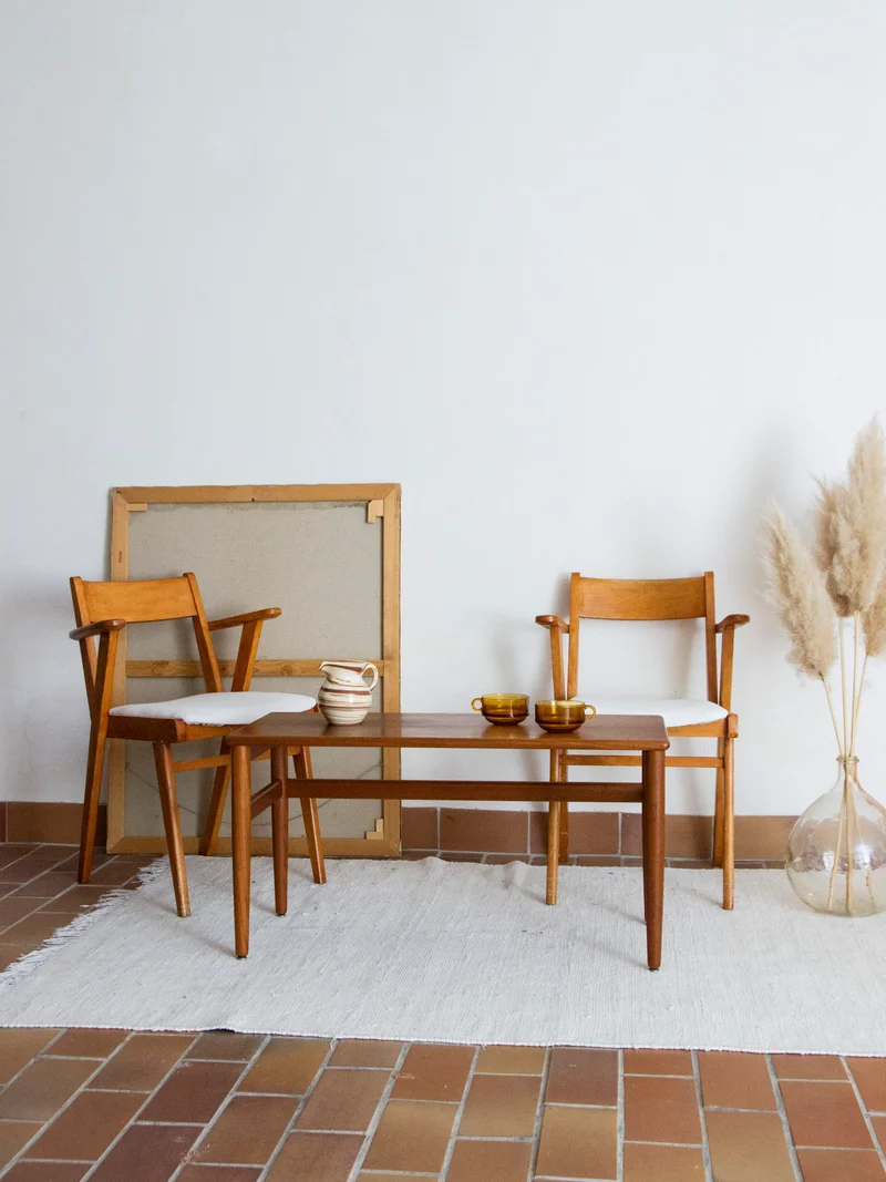 Donna, la table basse en bois foncé N°559
