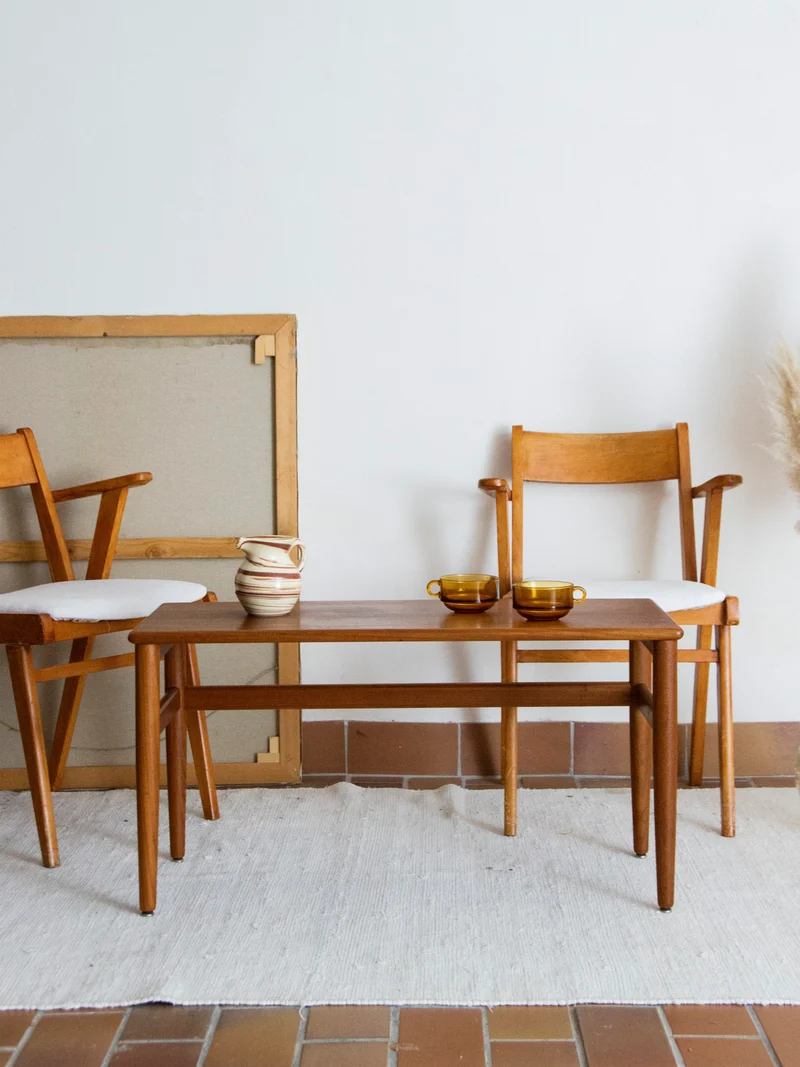 Donna, la table basse en bois foncé N°559