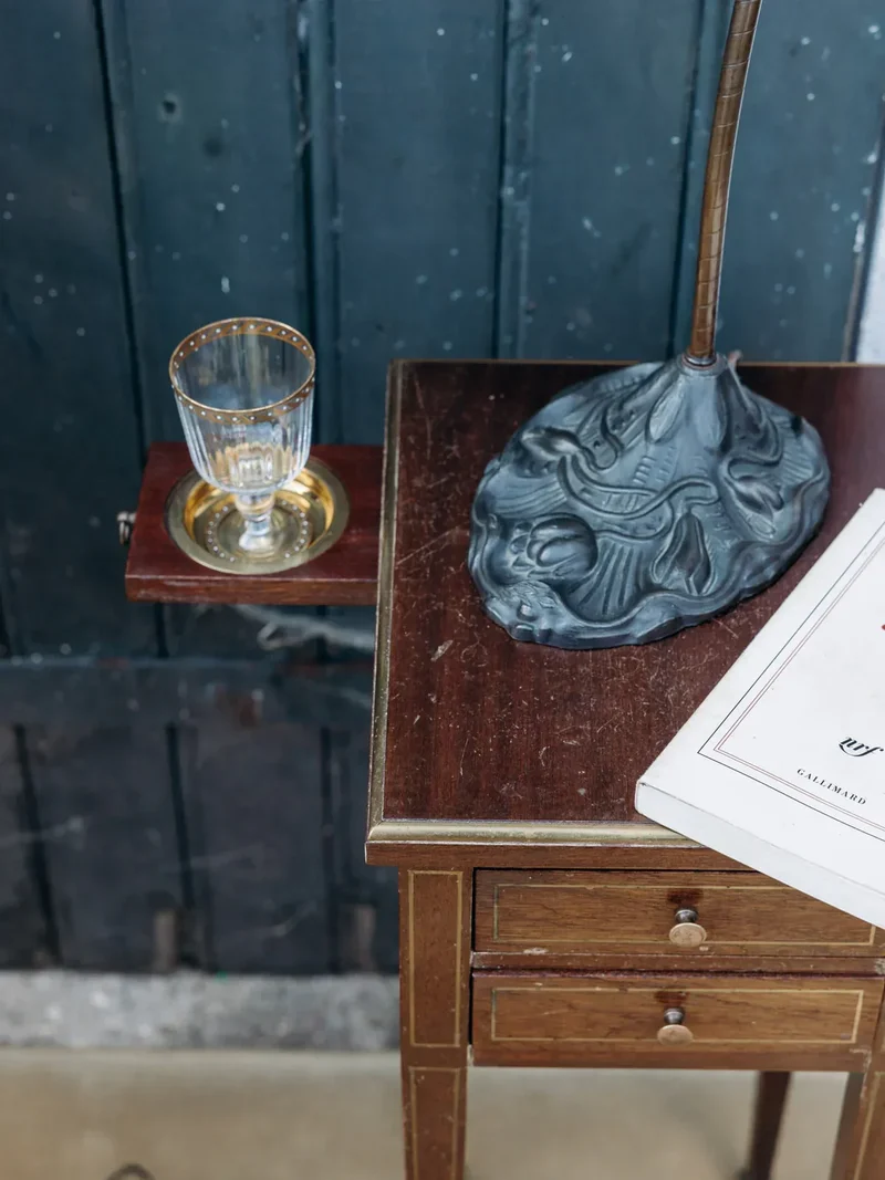 Odile, la table de chevet en bois N°459