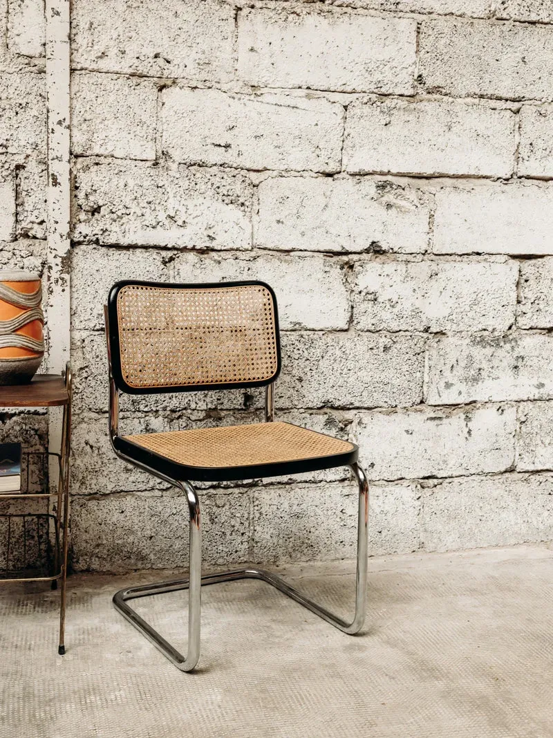 Alma, la paire de chaises Breuer N°536