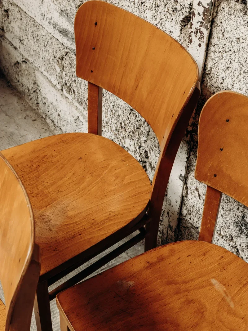 Claude, le lot de 4 chaises bistrot N°573