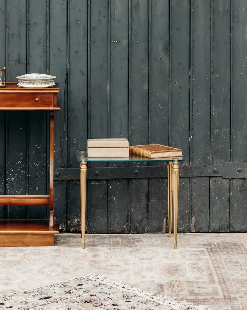 Hanna, la table d'appoint en verre N°580