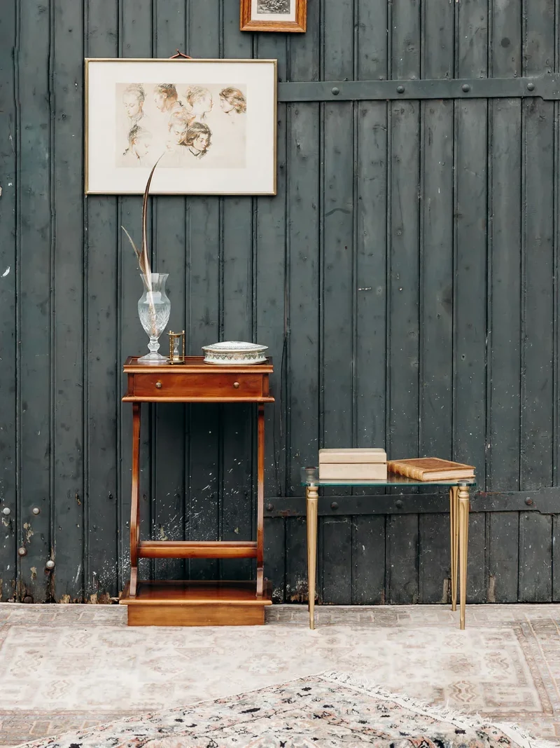 Hanna, la table d'appoint en verre N°580
