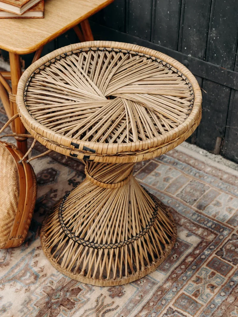 Léonie, la table basse en osier tressé N°254