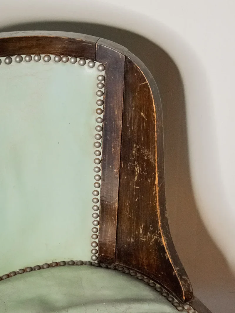 Claude, la chaise en bois N°793