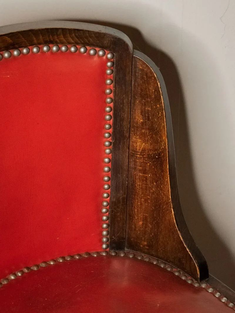 Claude, la chaise en bois N°789