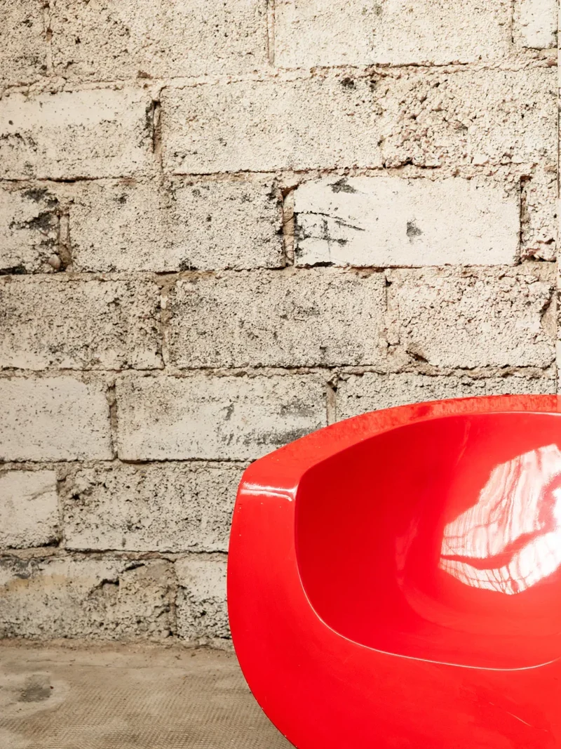 Jakob, le fauteuil rouge 70's N°452
