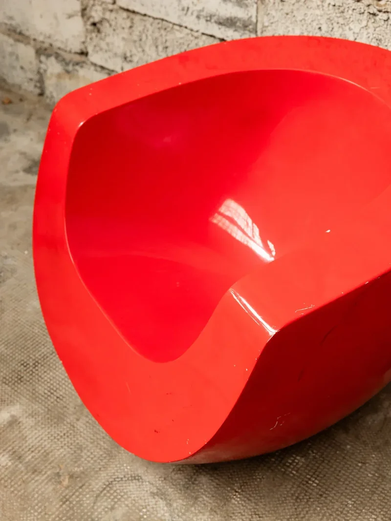 Jakob, le fauteuil rouge 70's N°452