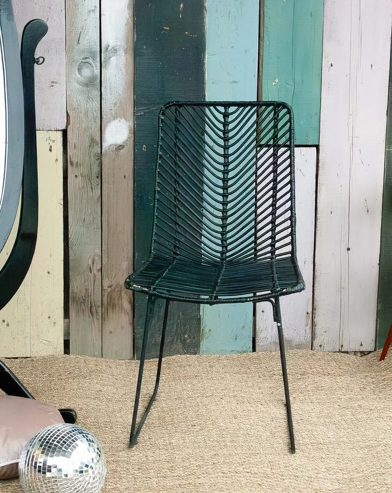 Alma, la chaise en rotin N°412