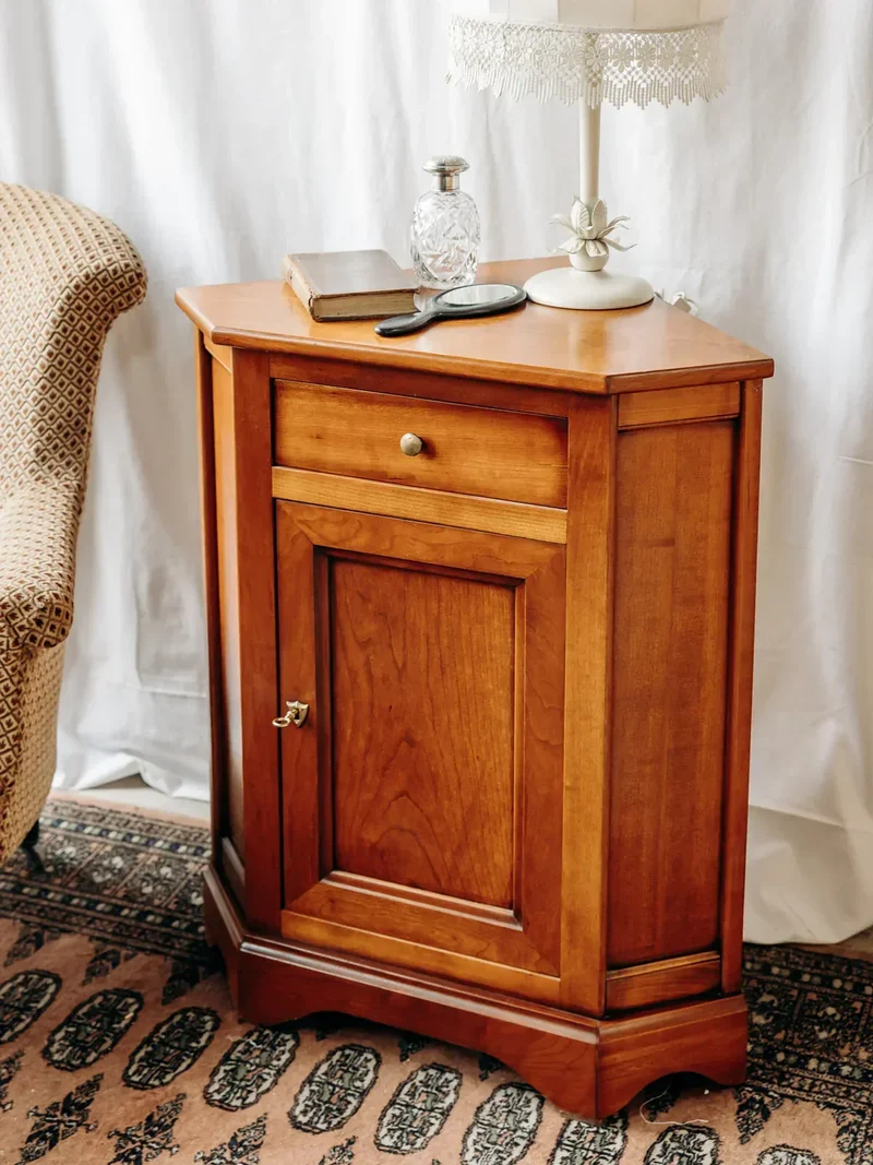 Gilbert, le buffet d'angle en bois N°423