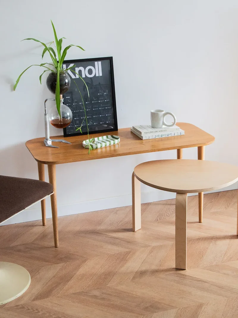 Hanna, la table d'appoint en bois N°595