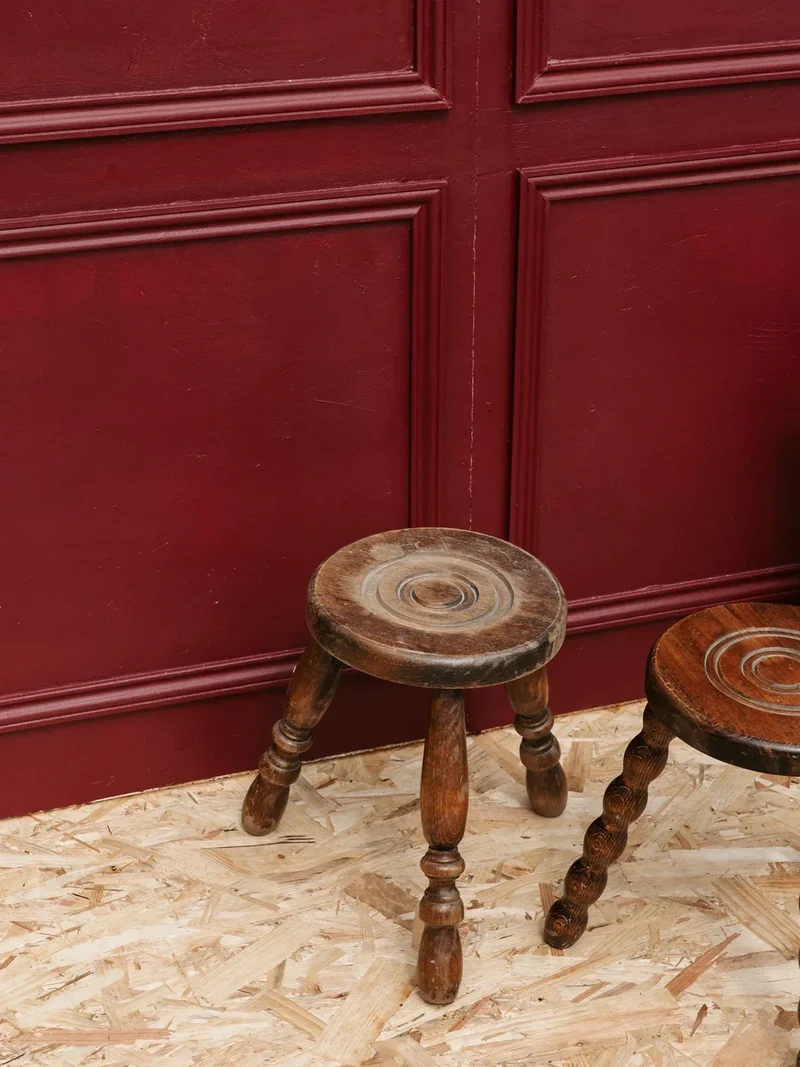 Regis, le tabouret en bois N°512
