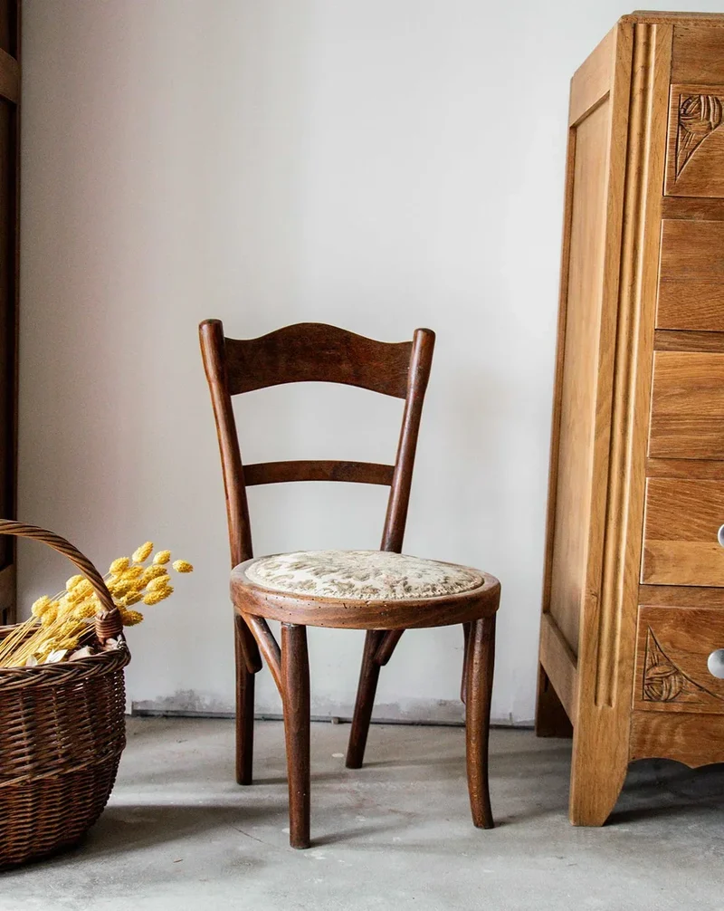 Ernestine, la chaise pour enfant en bois N°176