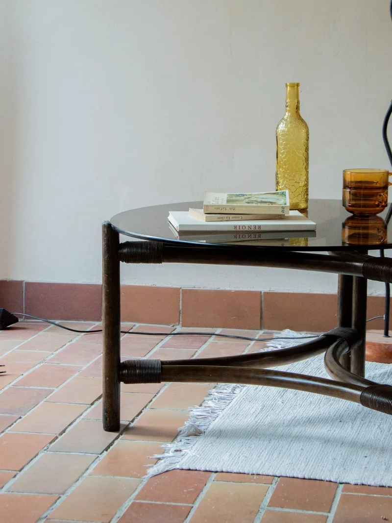 Léonie, la table basse en rotin et verre N°307