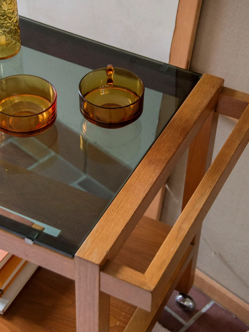 Anouk, la desserte en bois et verre N°200