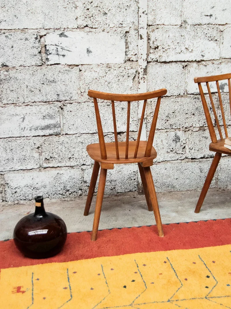 Alma, la paire de chaises en bois N°729