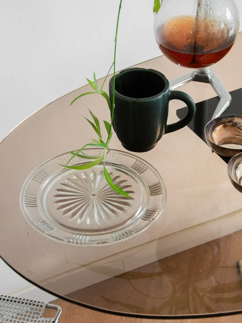 Antoinette, l'assiette vintage en verre N°134