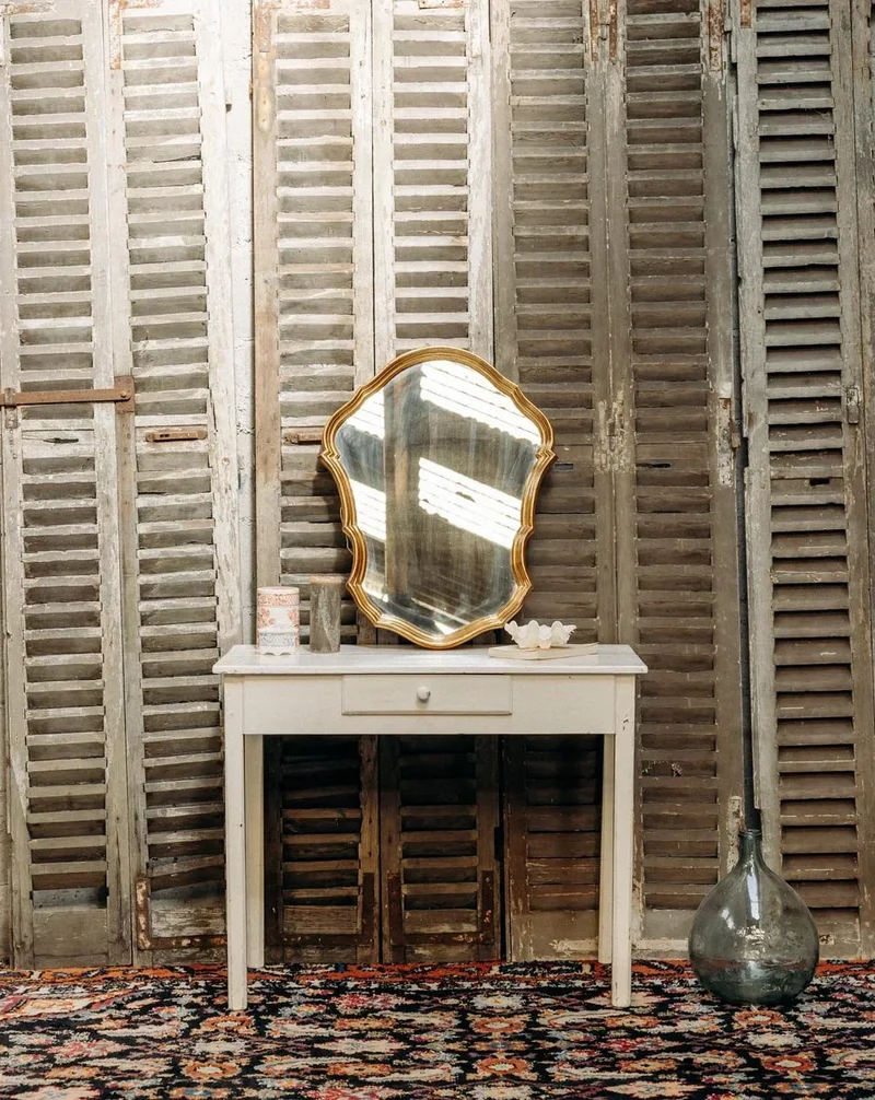 Francine, la table d'appoint blanche N°499
