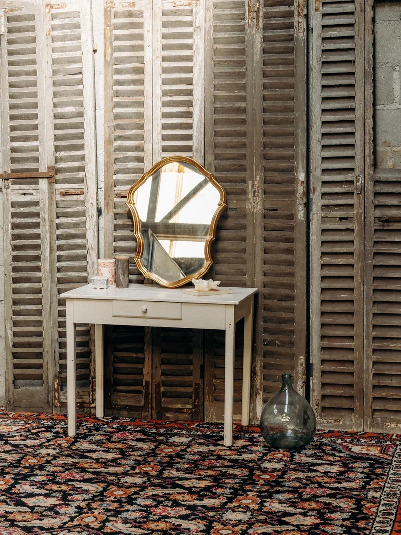 Francine, la table d'appoint blanche N°499