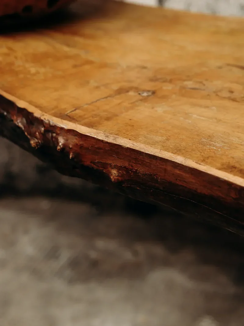 Antoine, le banc brutaliste N°206