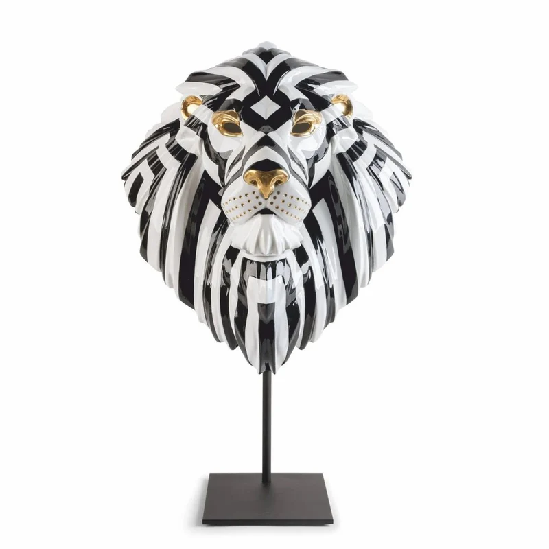 Casa Padrino Luxus Porzellan Deko Maske Löwe Weiß / Schwarz / Gold 38 x 30 x H. 60 cm