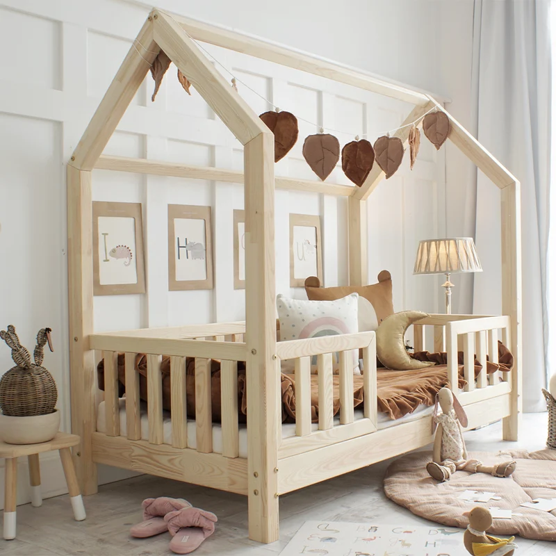 Lit cabane 90x190 barrières et sommier inclus pieds 10 cm Daisy Bois
