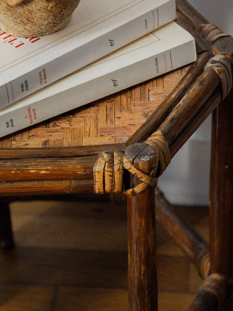 Francine, la table d'appoint octogonal en rotin N°586