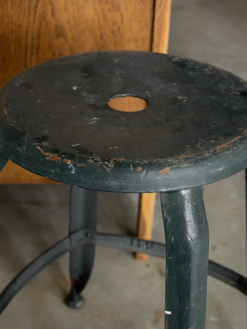 Axel, le tabouret en métal N°422