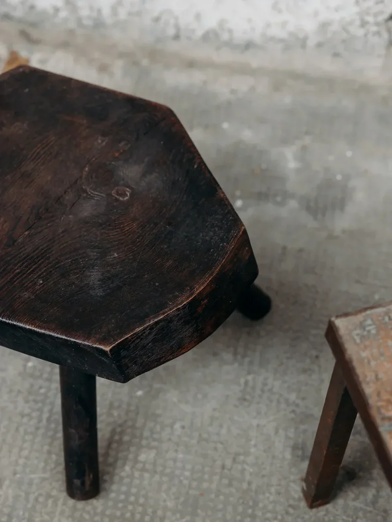 Axel, le tabouret en bois N°121