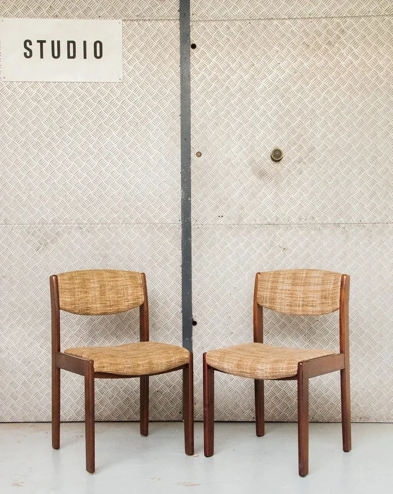 Alma, le lot de 6 chaises scandinaves N°369