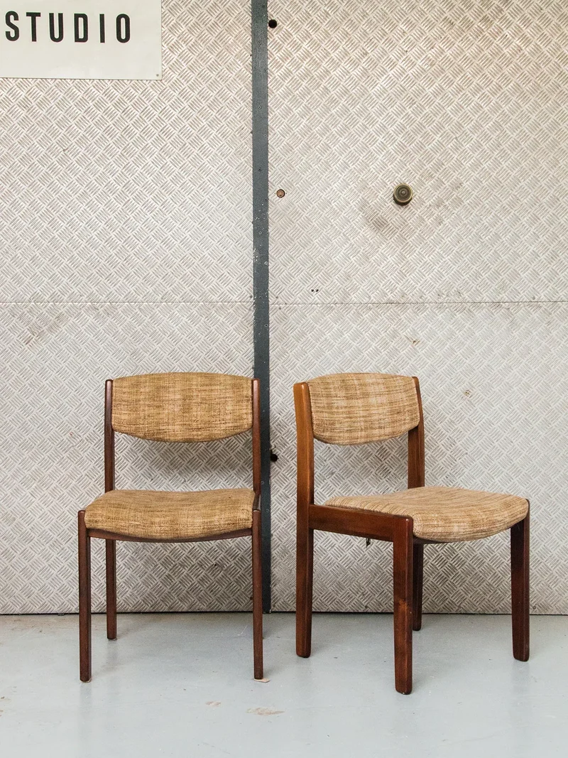 Alma, le lot de 6 chaises scandinaves N°369