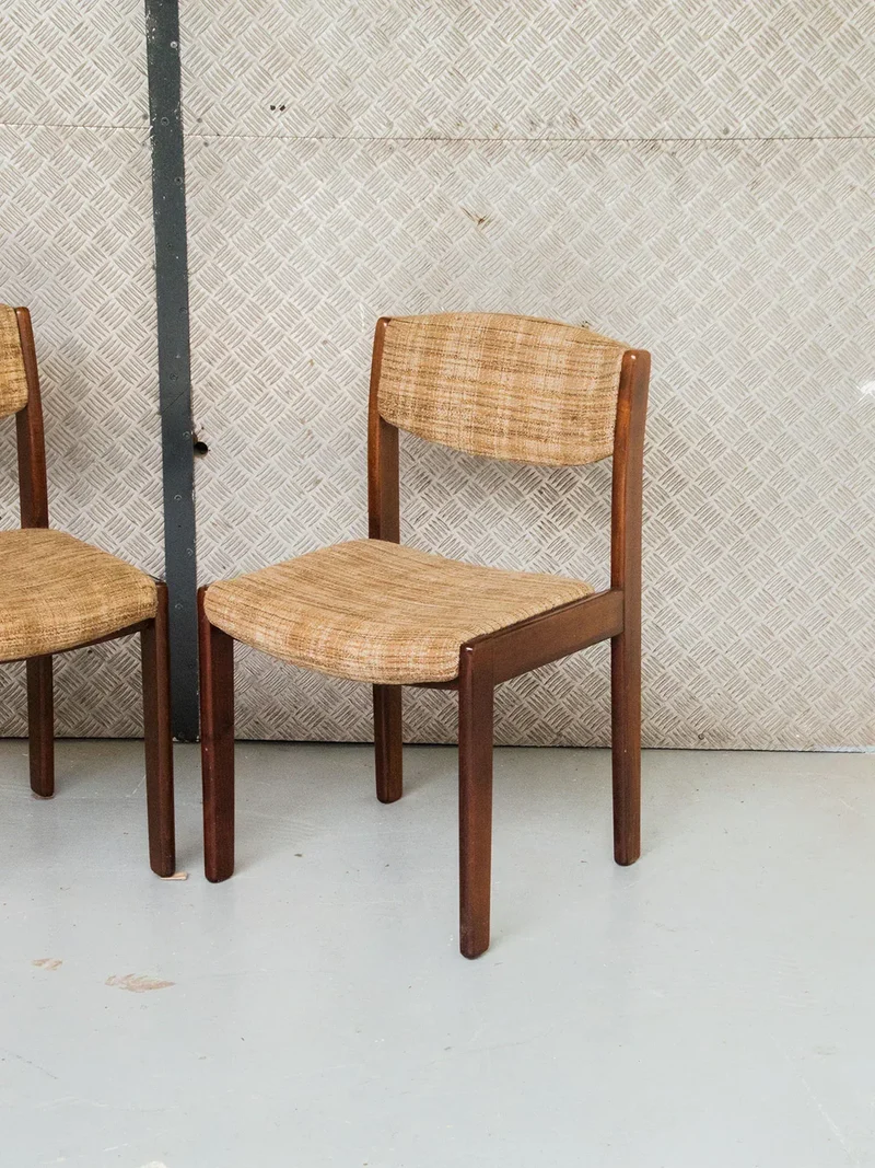 Alma, le lot de 6 chaises scandinaves N°369