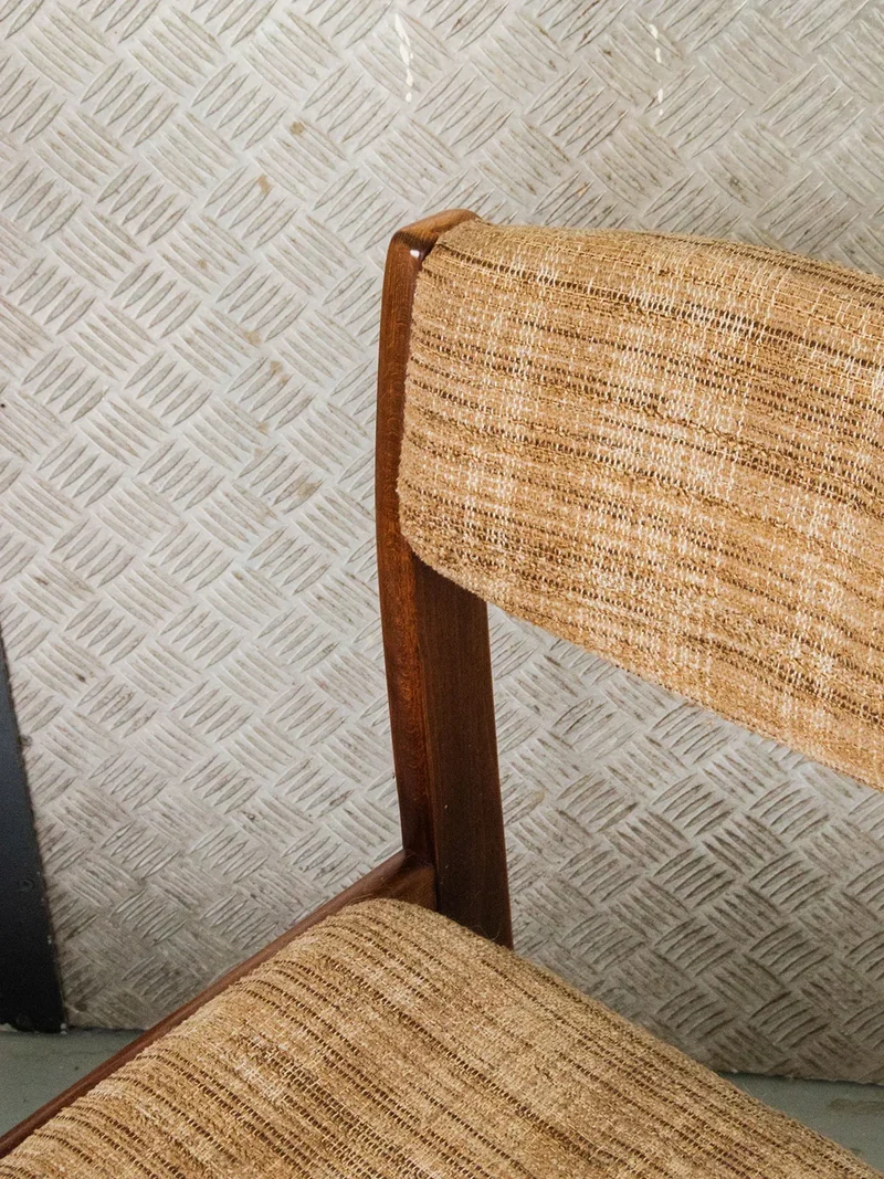 Alma, le lot de 6 chaises scandinaves N°369