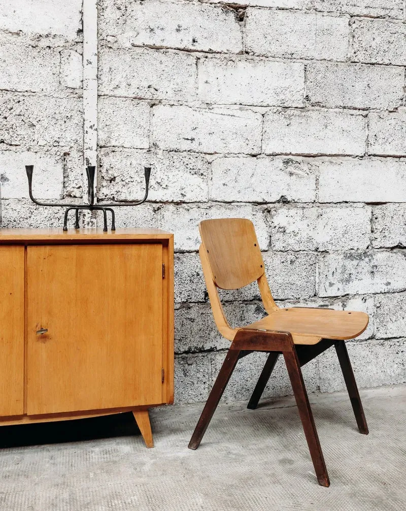 Claude, la chaise Thonet bicolore N°505