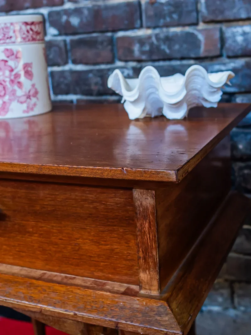 Maïa, la table de chevet en bois N°253