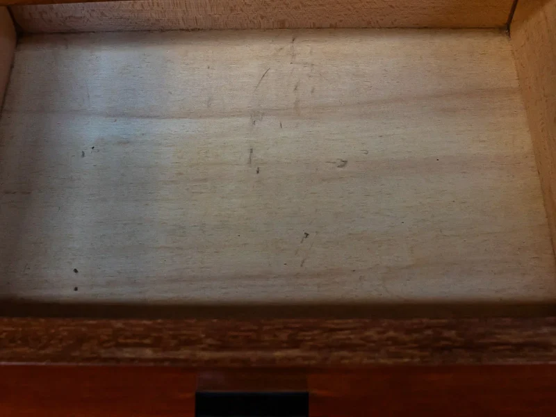 Maïa, la table de chevet en bois N°253