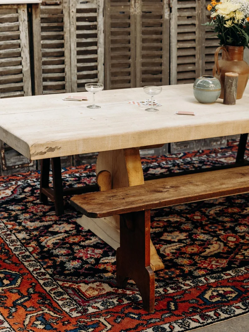 Antoine, le grand banc en bois N°248