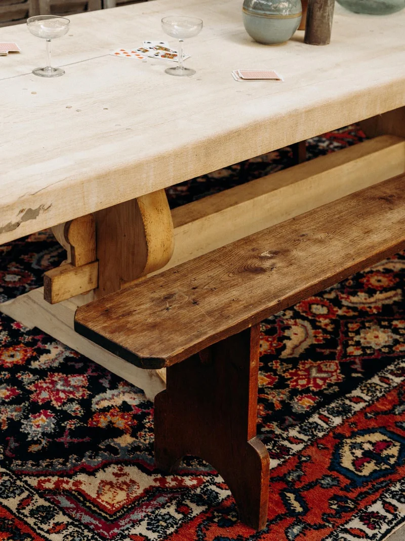 Antoine, le grand banc en bois N°248