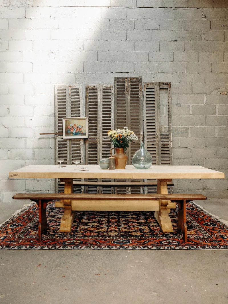 Antoine, le grand banc en bois N°248