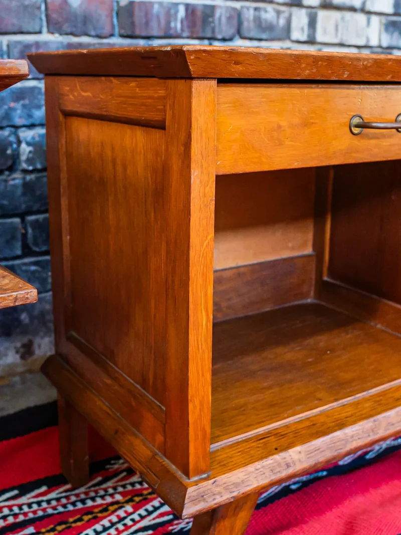 Maïa, la table de chevet en bois N°252