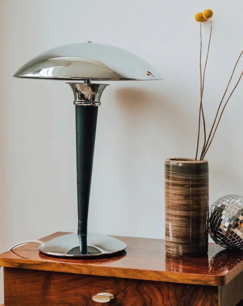 Julia, la lampe à poser modèle Dakapo N°308