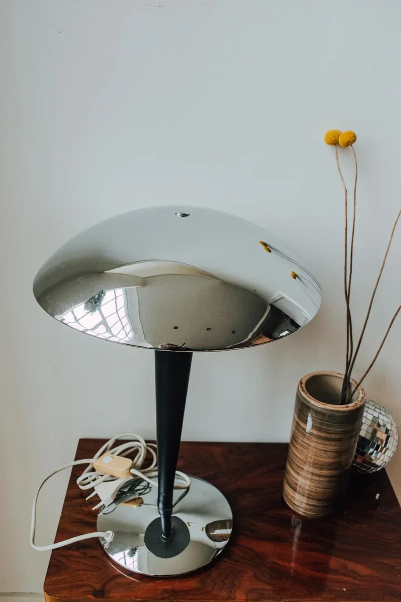 Julia, la lampe à poser modèle Dakapo N°308