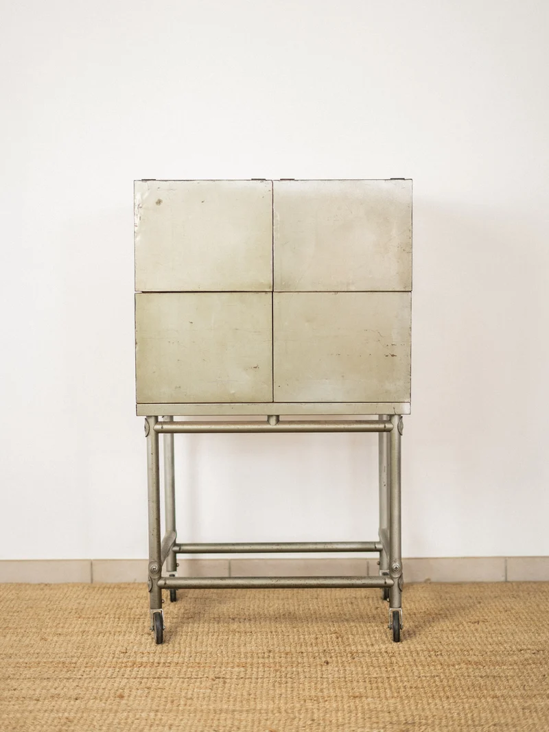 Fernand, le meuble de métier en métal N°131