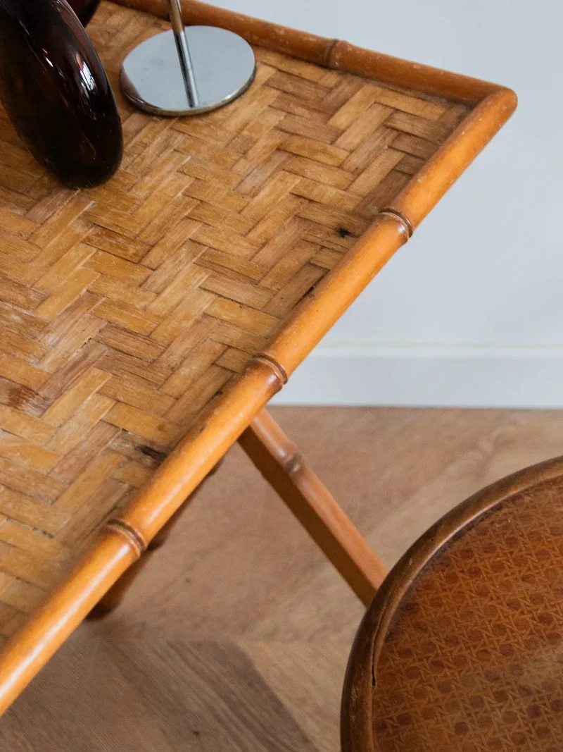 Hanna, la table d'appoint en bambou N°591