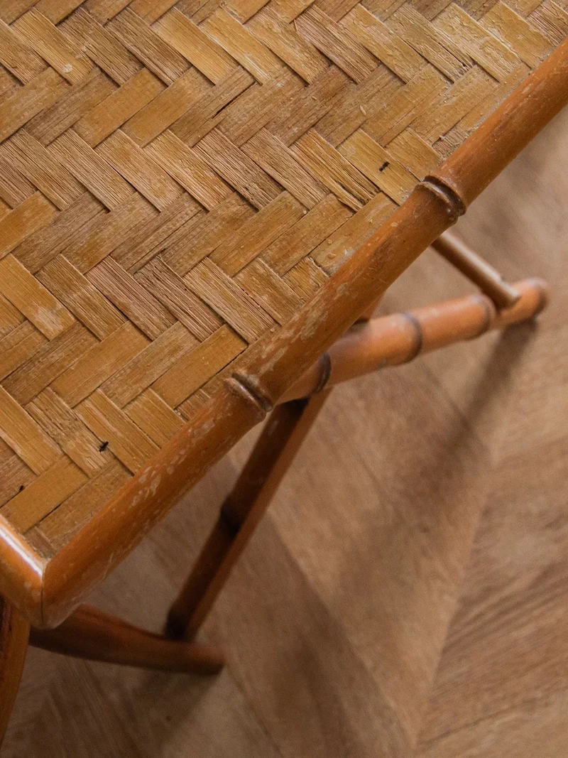 Hanna, la table d'appoint en bambou N°591