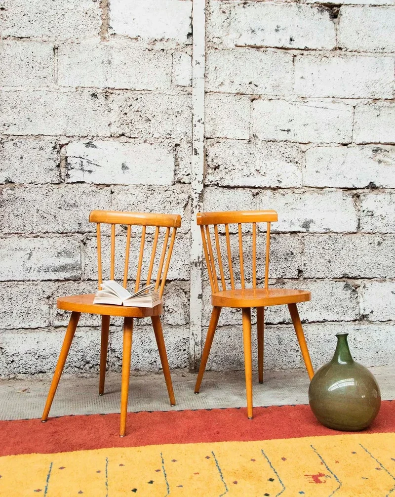Alma, la paire de chaises style Baumann N°730
