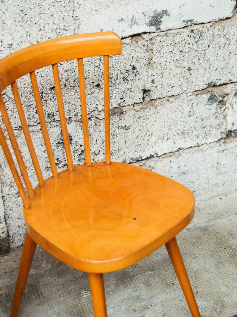 Alma, la paire de chaises style Baumann N°730