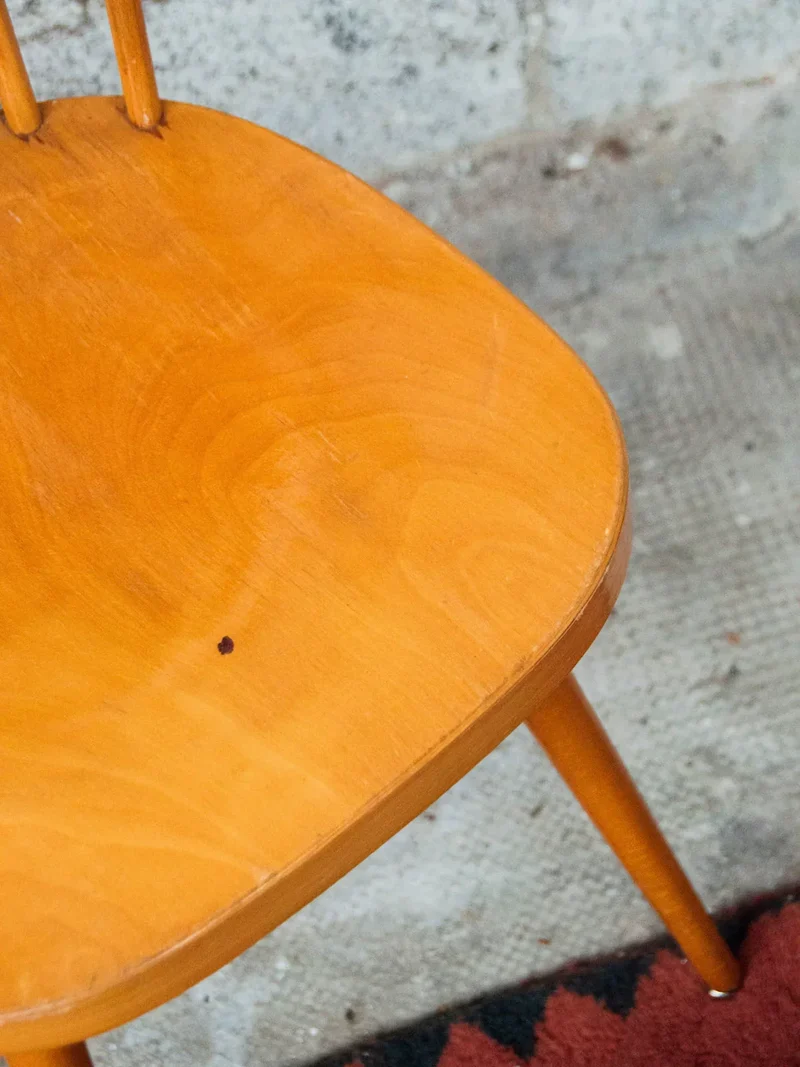 Alma, la paire de chaises style Baumann N°730
