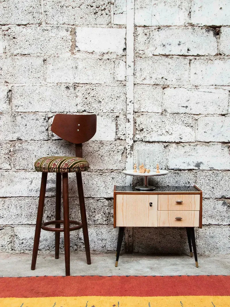 Gaston, le tabouret de bar fleuri N°102